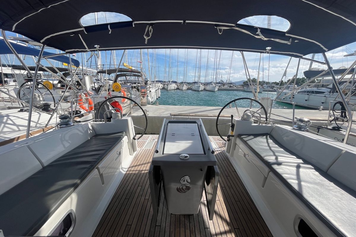 Cockpit of Vesna, a Beneteau Oceanis 45 sailboat at Općina Sukošan, Croatia