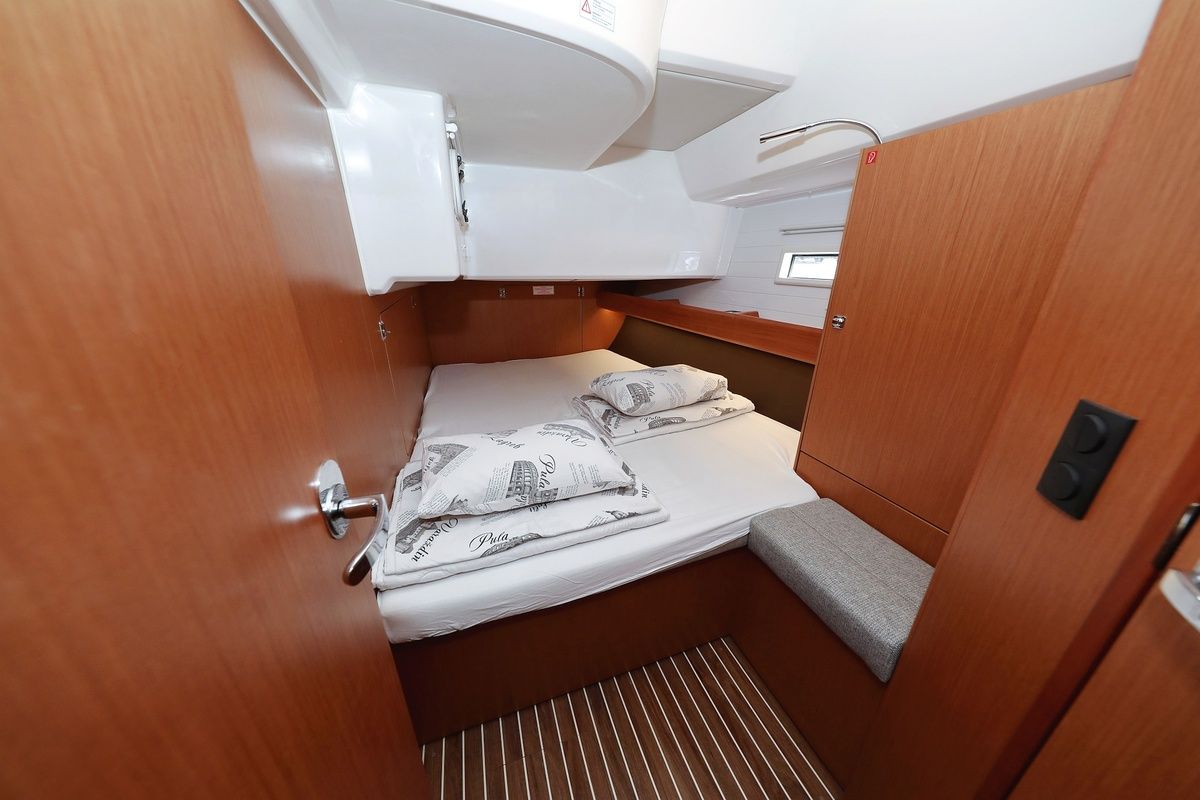 Cabin on Summer Jazz, a Bavaria Cruiser 46 sailboat at Grad Biograd na Moru, Croatia