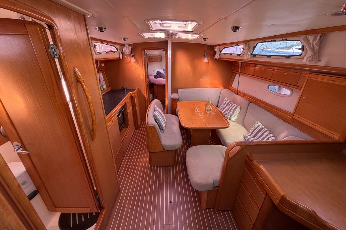 Salon of BUNNY GIRL, a Bavaria Cruiser 40 sailboat at Municipal Unit of Ellomenos, Greece