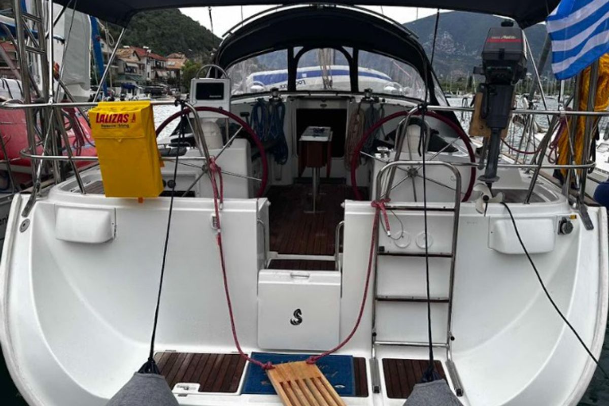 Cockpit of Chrysa M, a Beneteau Oceanis Clipper 473 sailboat at Municipal Unit of Lefkada, Greece