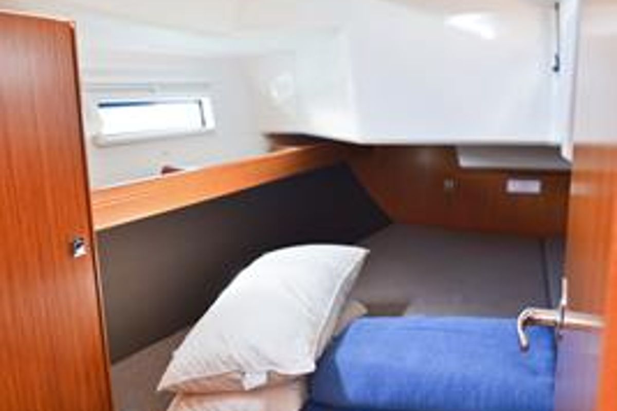 Cabin on Kedi, a Bavaria Cruiser 37 sailboat at Fethiye, Turkey