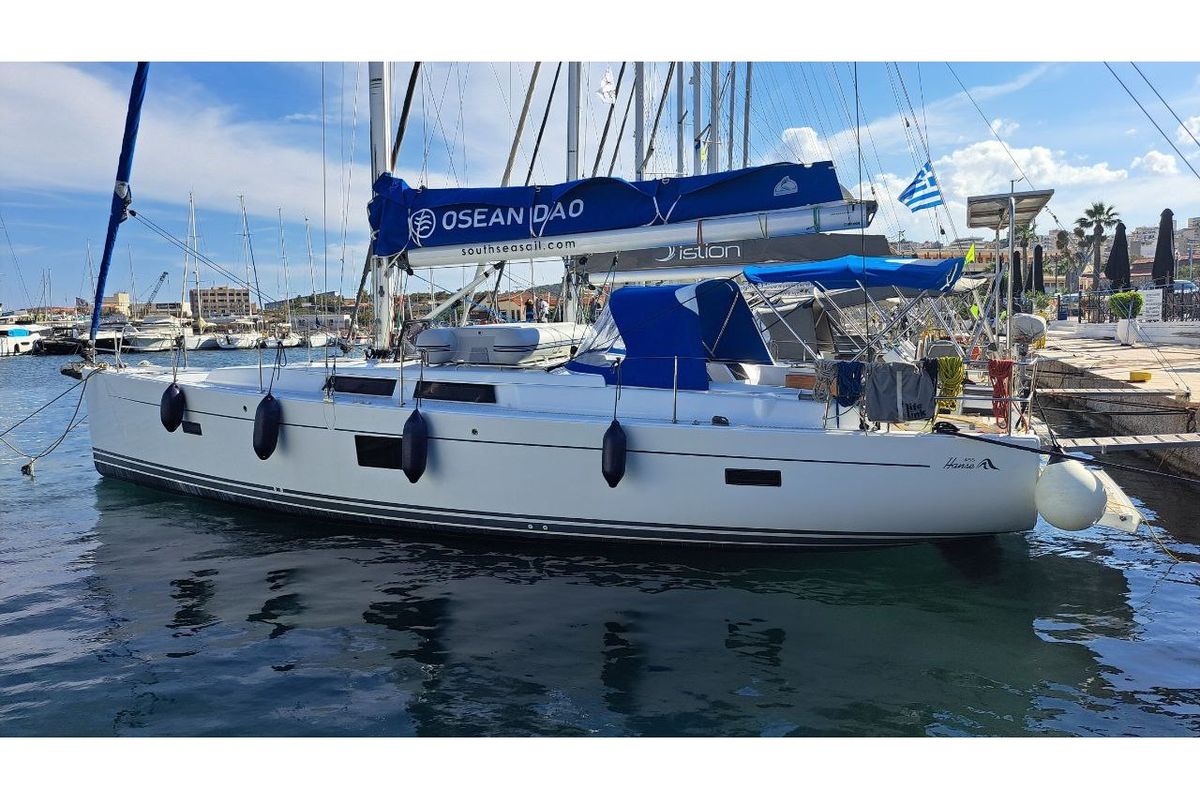Exterior view of Swell, a Hanse Yachts Hanse 455 sailboat at Lavreotiki Municipal Unit, Greece