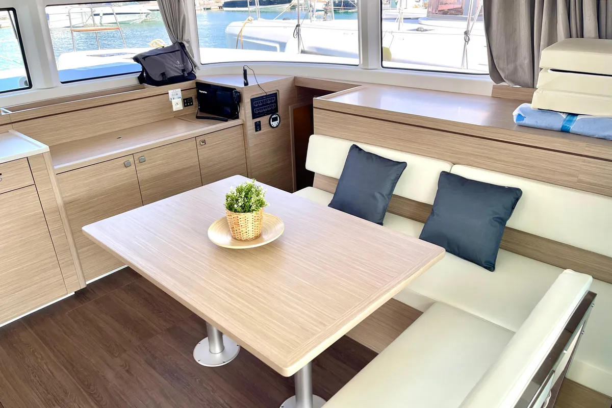 Salon of Buongiorno Principessa, a Lagoon 43 catamaran at Salerno, Italy