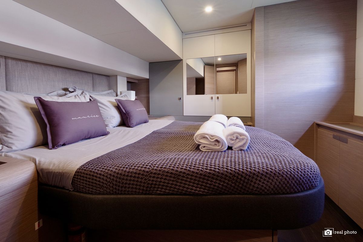 Cabin on Maurice - Luxury Catamaran, A/C, Generator, Water maker, a Fountaine Pajot Samana 59 catamaran at Cannigione, Italy