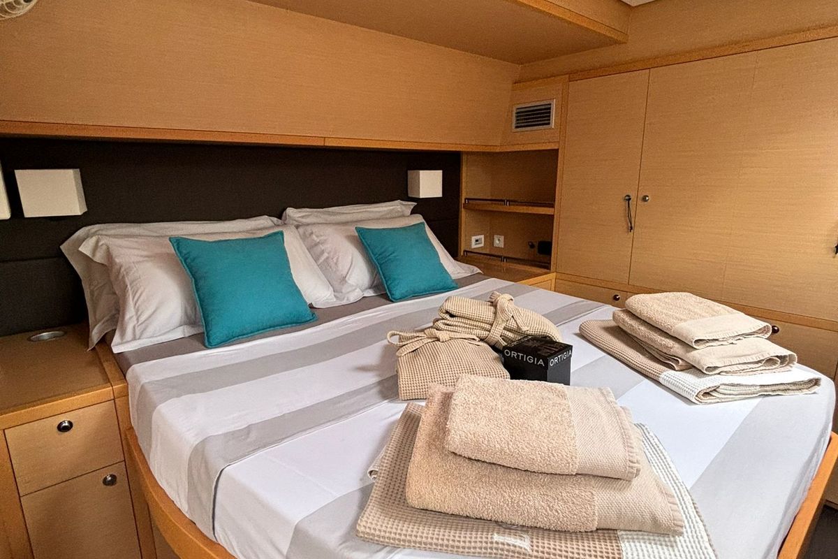 Cabin on Lady Rachel, a Lagoon 620 catamaran at Capo d'Orlando, Italy
