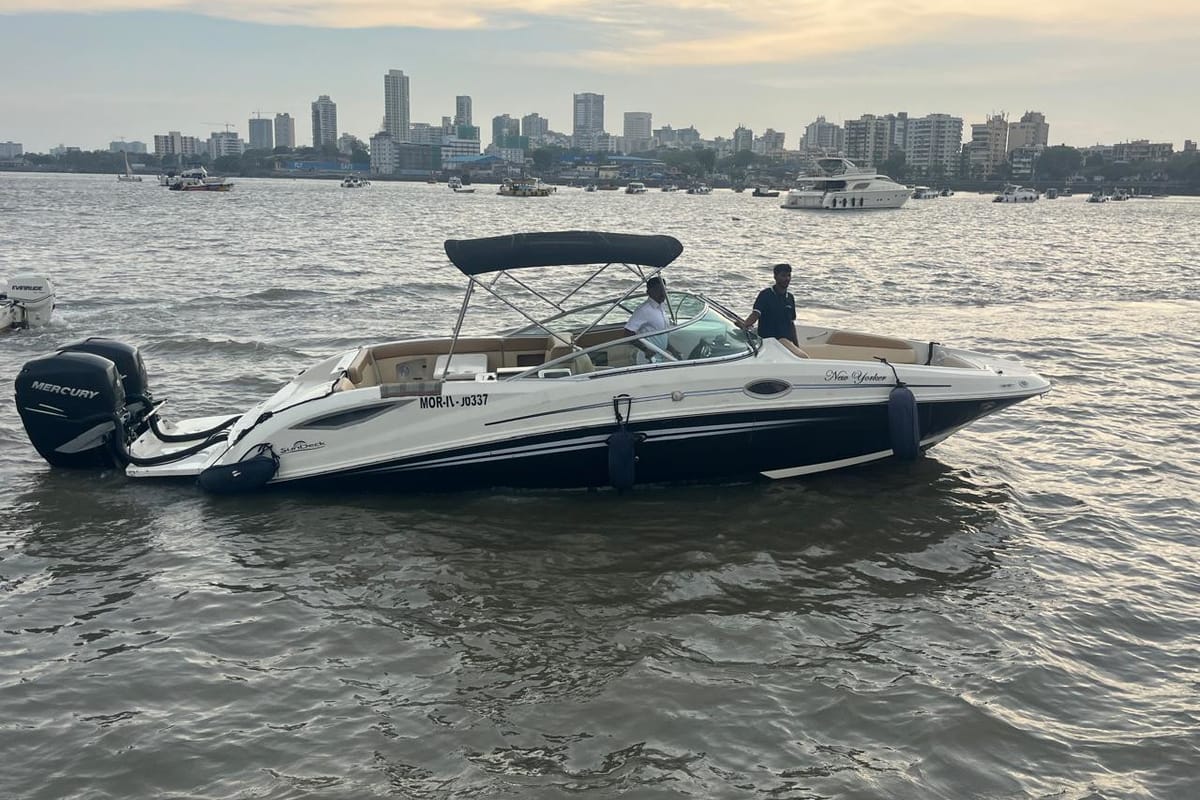 Exterior view of New Yorker, a Sea Ray Boats Sea Ray SDX 290 motorboat at Mumbai Harbour, India