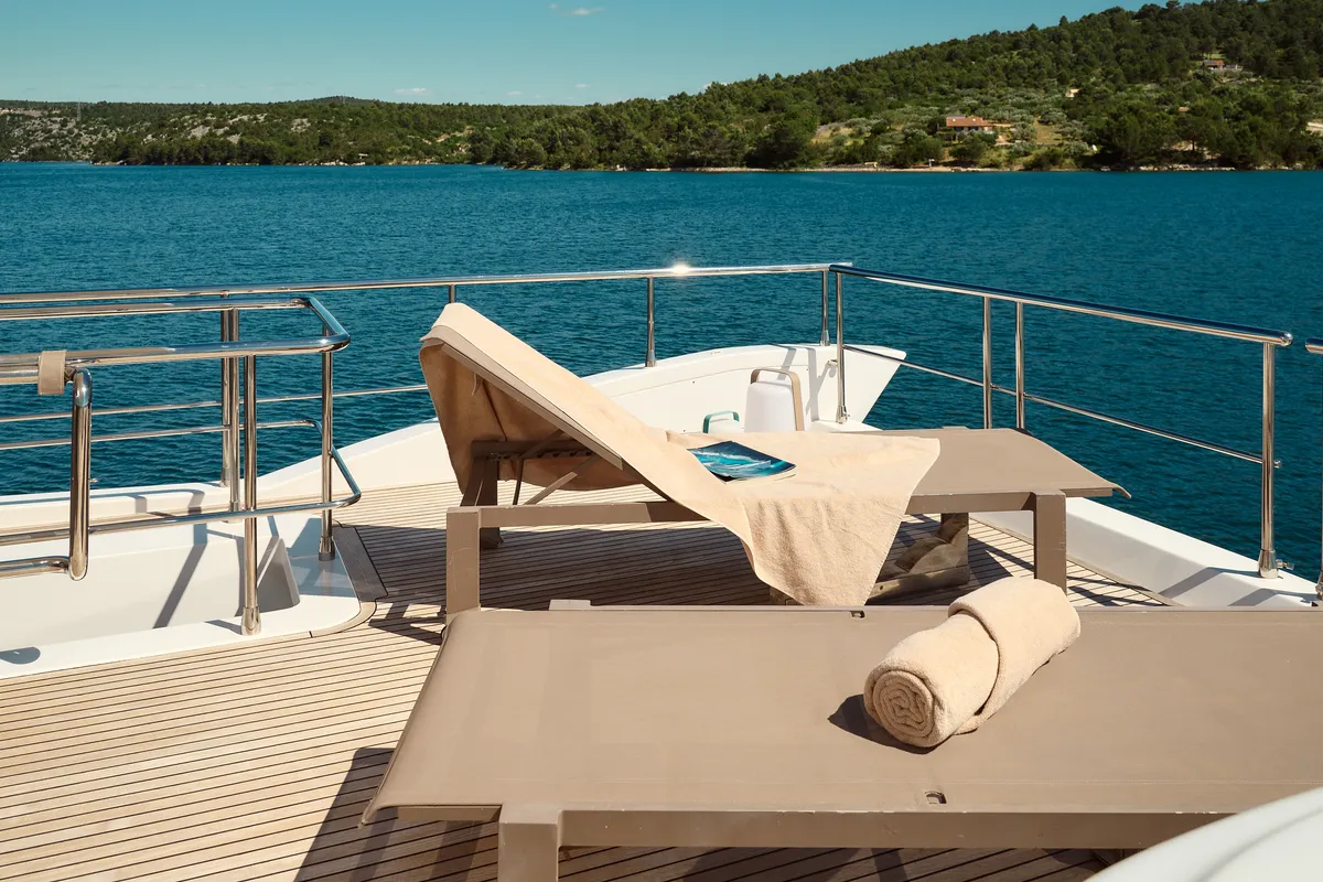 Exterior view of Alyss, a Azimut 72 yacht at Skradin, Croatia