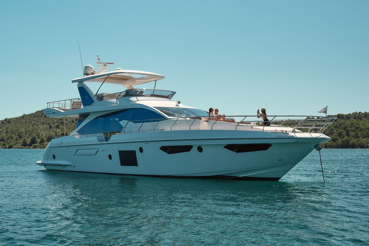 Exterior view of Alyss, a Azimut 72 yacht at Skradin, Croatia