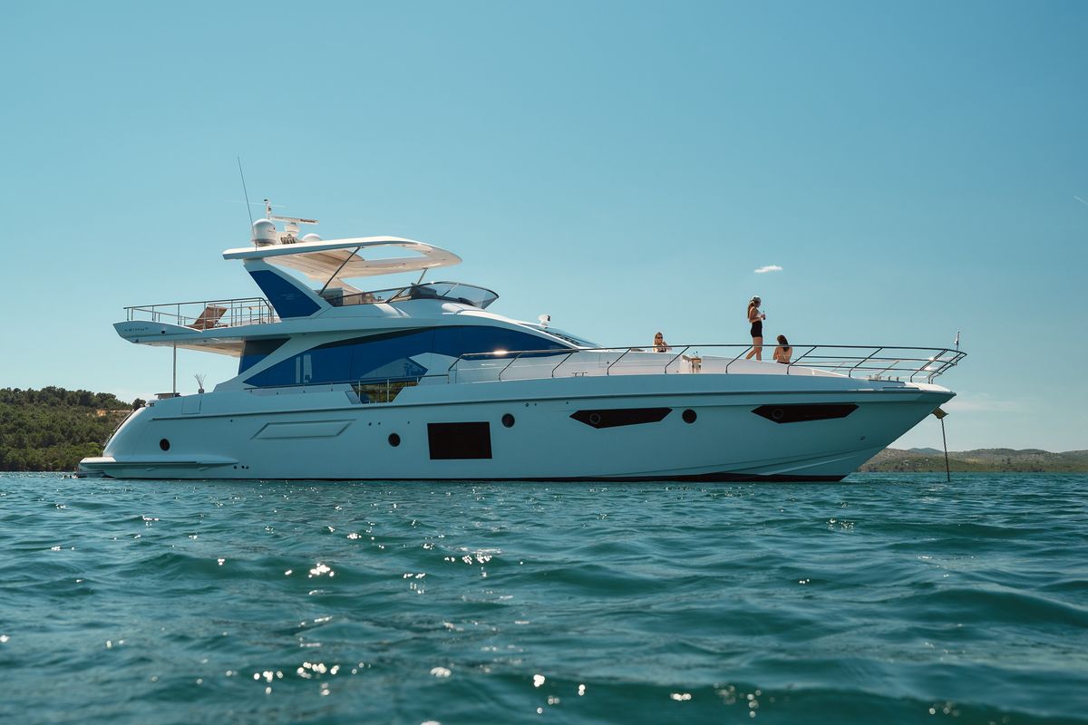 Exterior view of Alyss, a Azimut 72 yacht at Skradin, Croatia