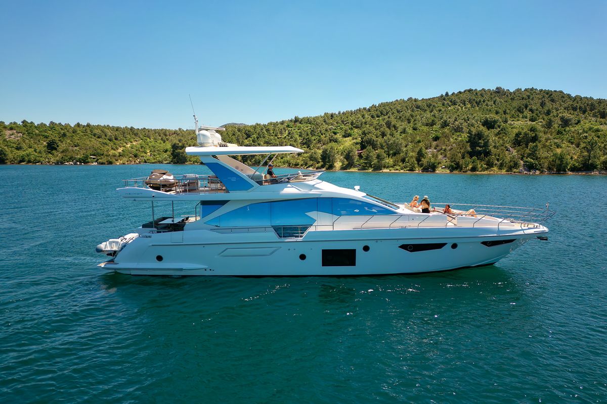 Exterior view of Alyss, a Azimut 72 yacht at Skradin, Croatia