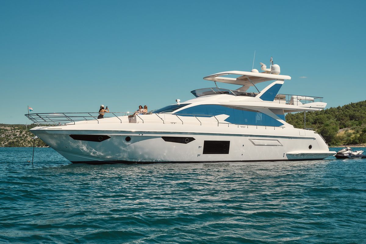 Exterior view of Alyss, a Azimut 72 yacht at Skradin, Croatia