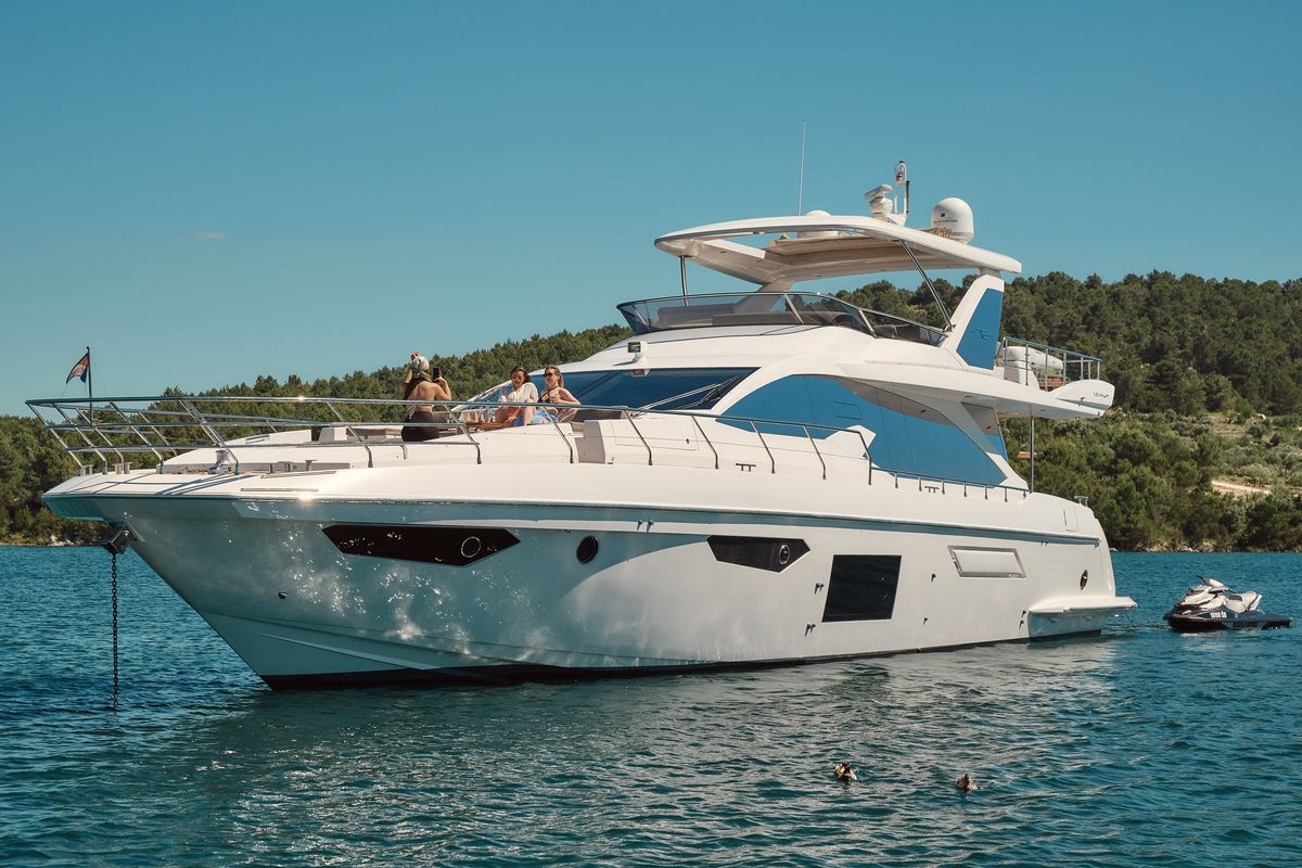 Exterior view of Alyss, a Azimut 72 yacht at Skradin, Croatia