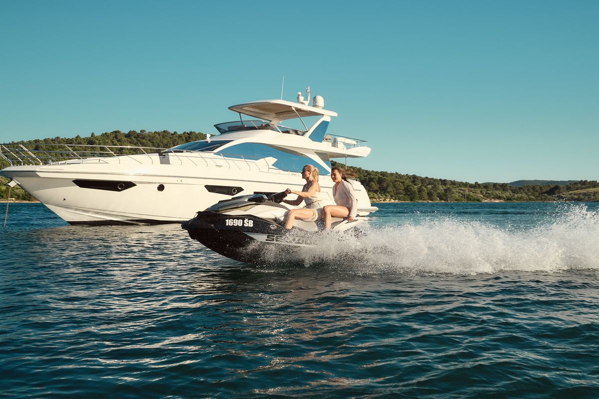 Exterior view of Alyss, a Azimut 72 yacht at Skradin, Croatia