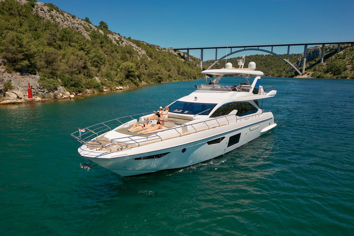 Exterior view of Alyss, a Azimut 72 yacht at Skradin, Croatia