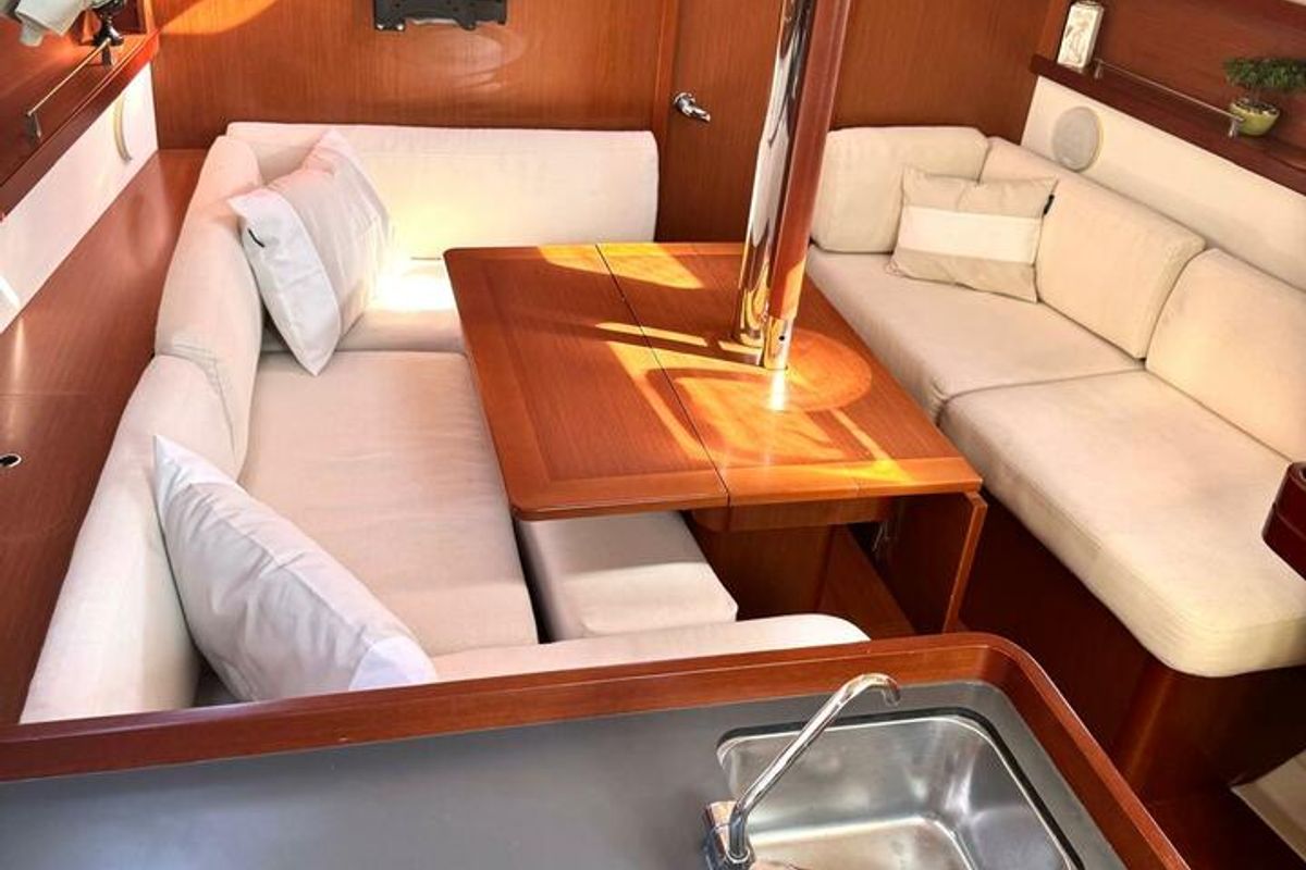 Salon of Finia, a Beneteau Oceanis 34 sailboat at Grad Opatija, Croatia