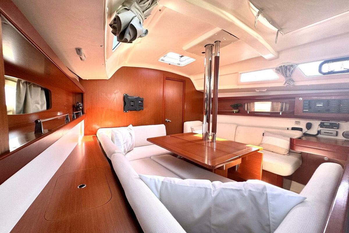 Salon of Finia, a Beneteau Oceanis 34 sailboat at Grad Opatija, Croatia