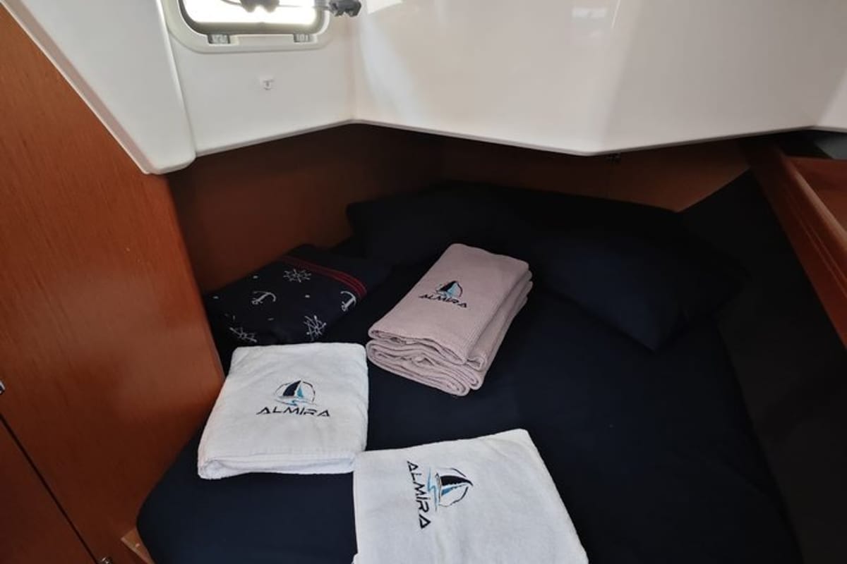 Cabin on Almira, a Bavaria Cruiser 37 sailboat at Fethiye, Turkey