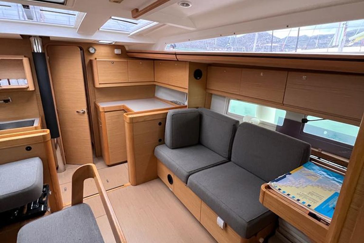 Salon of Valle d'Aosta, a Dufour 520 Grand Large sailboat at Piombino, Italy