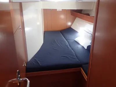 Cabin on Verdi, a Bavaria 55 Cruiser sailboat at Općina Sukošan, Croatia