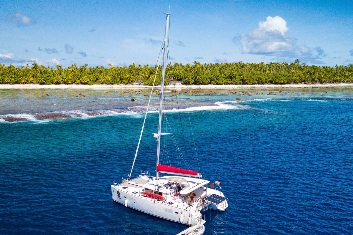 Exterior view of Poe Reva, a Lagoon 400 S2 catamaran at Papeete, France