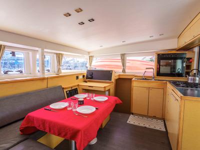 Salon of Poe Reva, a Lagoon 400 S2 catamaran at Papeete, France