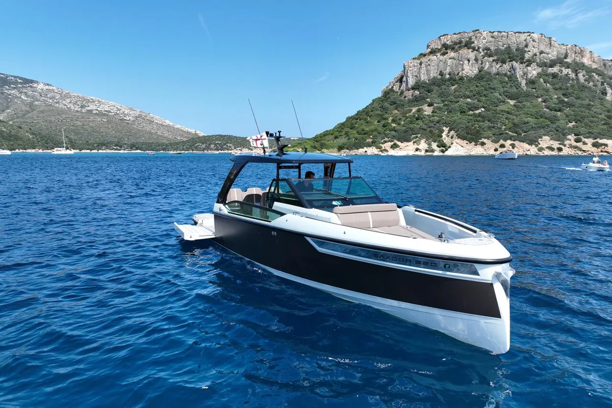 Exterior view of Goldfinger, a Brig Eagle 10 rib at Figari/Golfo Aranci, Italy
