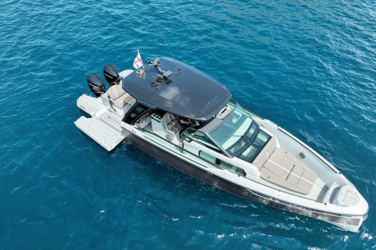 Exterior view of Goldfinger, a Brig Eagle 10 rib at Figari/Golfo Aranci, Italy