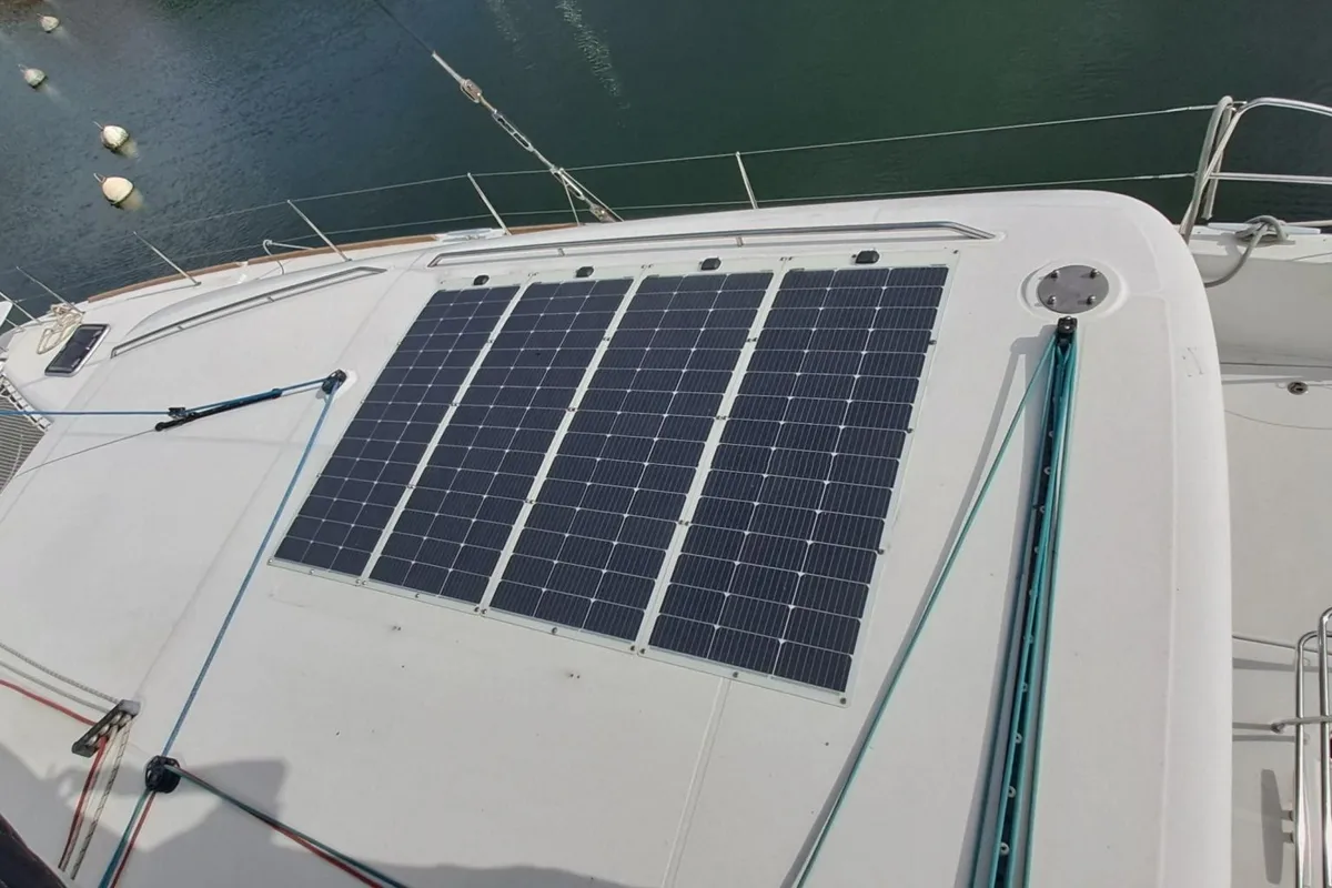 Trixi, a Lagoon 400 S2 catamaran at Le Gosier, France