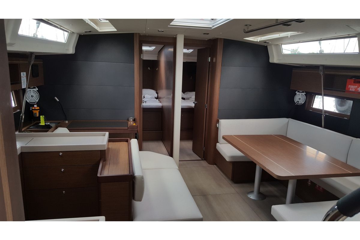 Salon of Nicolaos, a Beneteau Oceanis 51.1 sailboat at Tourlos, Greece