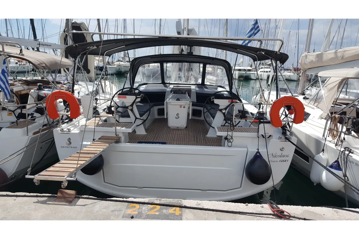 Exterior view of Nicolaos, a Beneteau Oceanis 51.1 sailboat at Tourlos, Greece