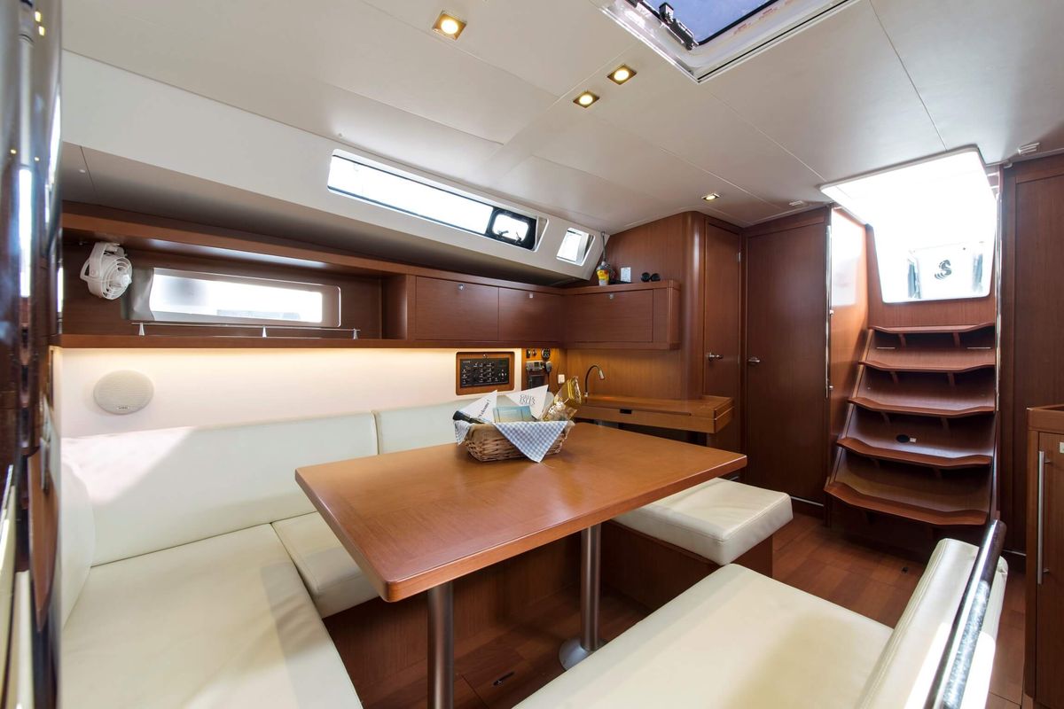 Salon of Rafaella, a Beneteau Oceanis 45 sailboat at Volos Municipality, Greece
