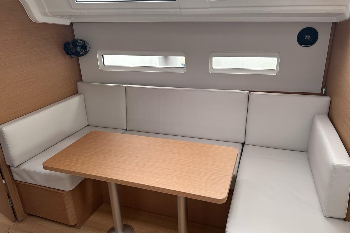Salon of Titzi, a Jeanneau Sun Odyssey 410 sailboat at Palma de Mallorca, Spain