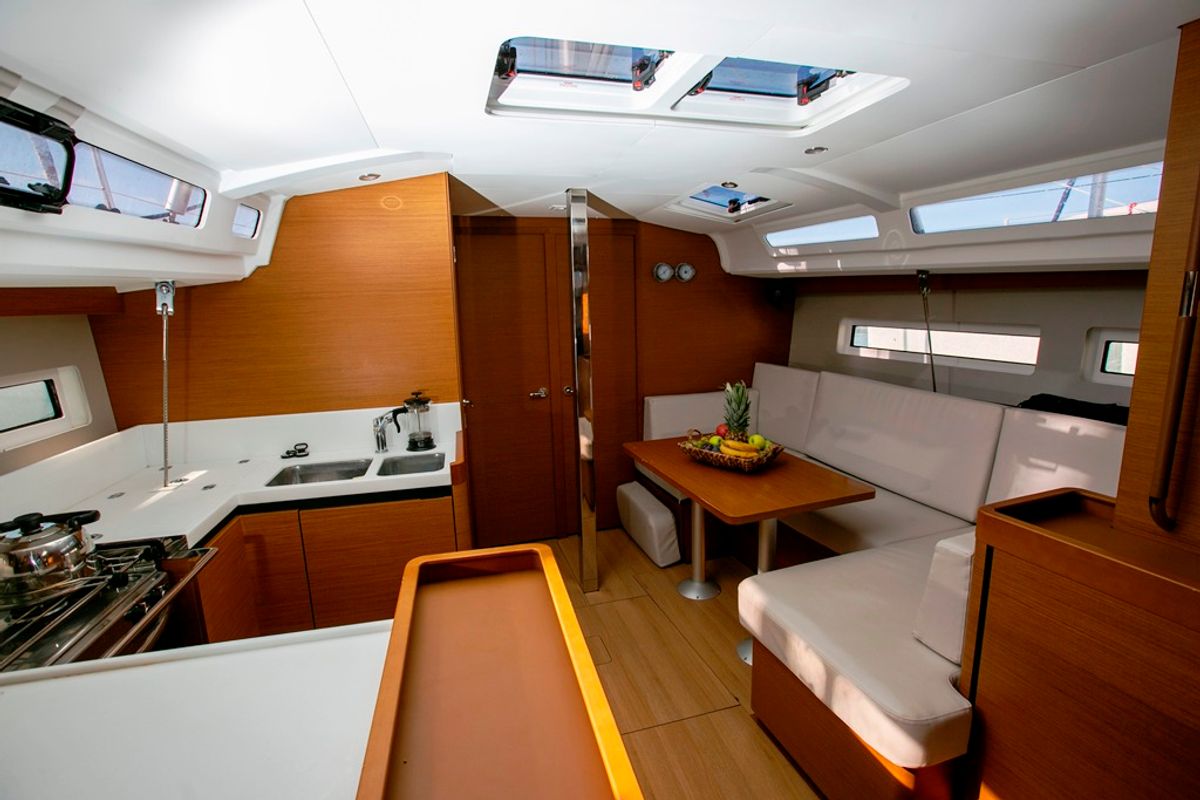 Galley of Homesick George, a Jeanneau Sun Odyssey 440 sailboat at Volos Municipality, Greece