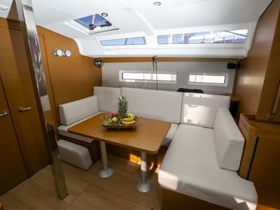 Salon of Homesick George, a Jeanneau Sun Odyssey 440 sailboat at Volos Municipality, Greece