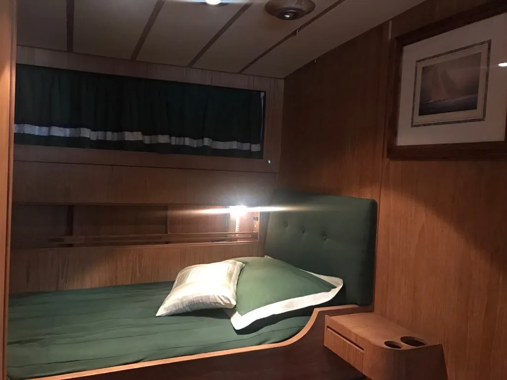 Cabin on Teddy Bear, a Cantieri di Pisa Pegasus 80 yacht at Olbia, Italy