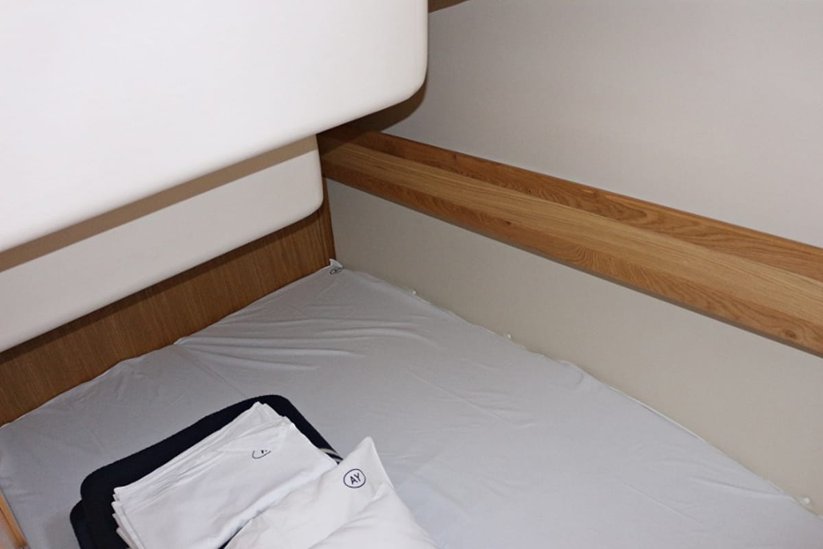 Cabin on Jedva, a SAS - Vektor Adria 1002 Vektor motorboat at Općina Sukošan, Croatia