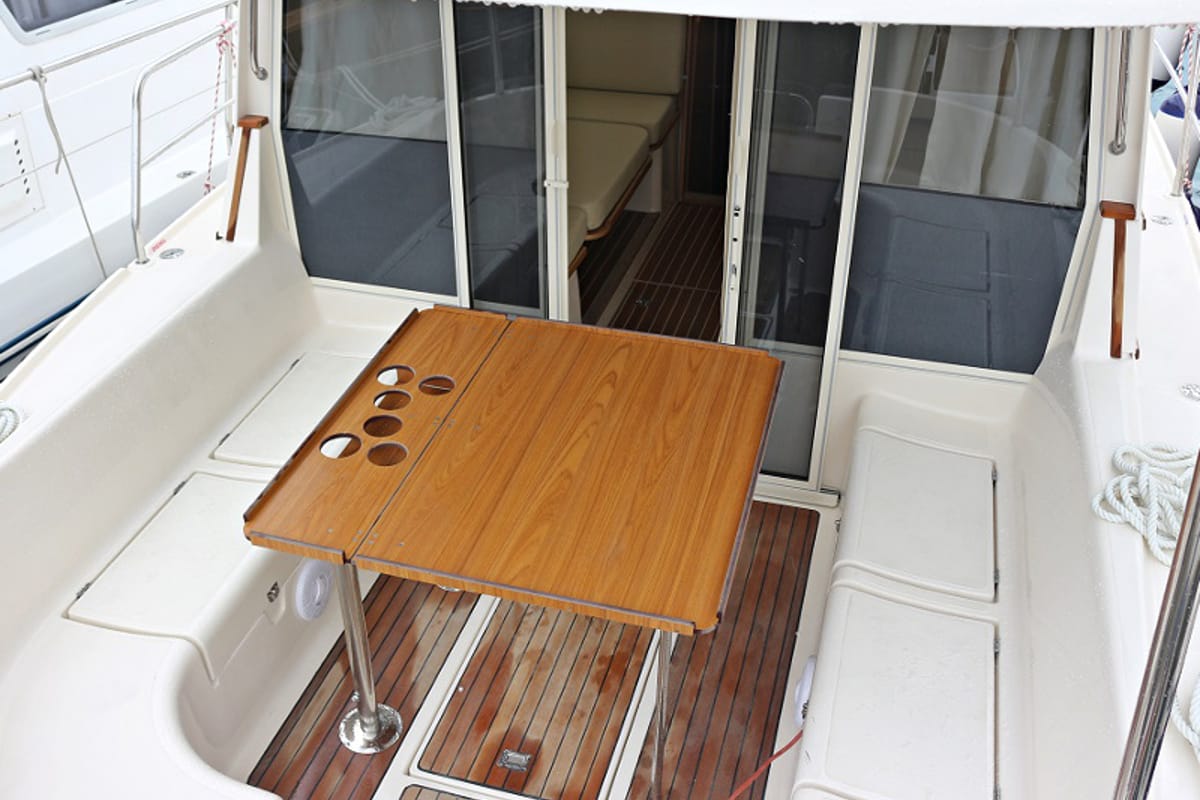 Deck of Jedva, a SAS - Vektor Adria 1002 Vektor motorboat at Općina Sukošan, Croatia