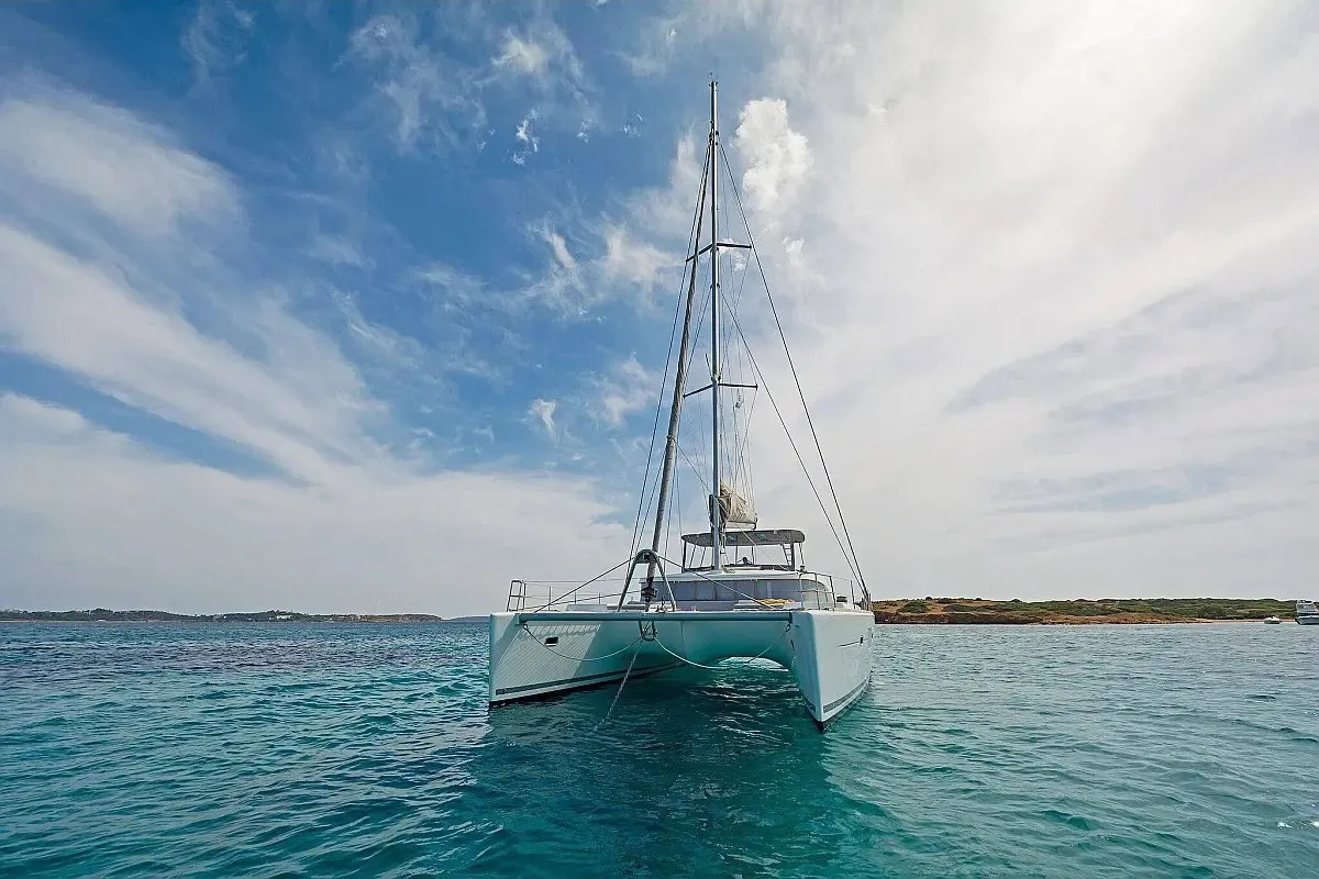 Lagoon 500 2009, a Lagoon Lagoon 500 catamaran at Athens, Greece