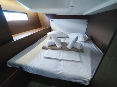 Cabin on DALIA, a Beneteau Oceanis 51.1 sailboat at Gouvia, Greece