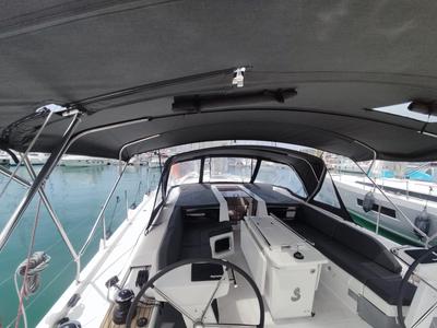 Cockpit of DALIA, a Beneteau Oceanis 51.1 sailboat at Gouvia, Greece