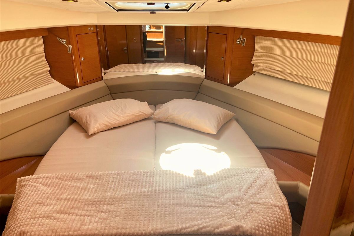 Cabin on Panarea, a Prestige 50 Fly motorboat at Primošten, Croatia