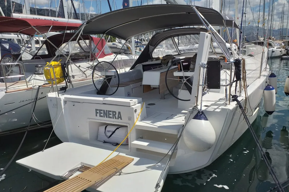 Exterior view of Fenera, a Dufour 430 sailboat at Općina Medulin, Croatia