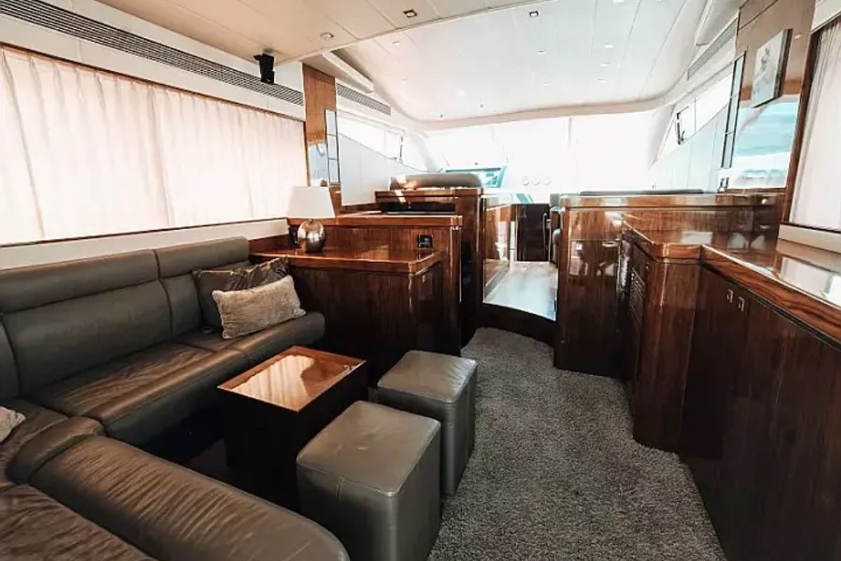 Salon of Premium, a Elegance 60 Fly yacht at Općina Pakoštane, Croatia