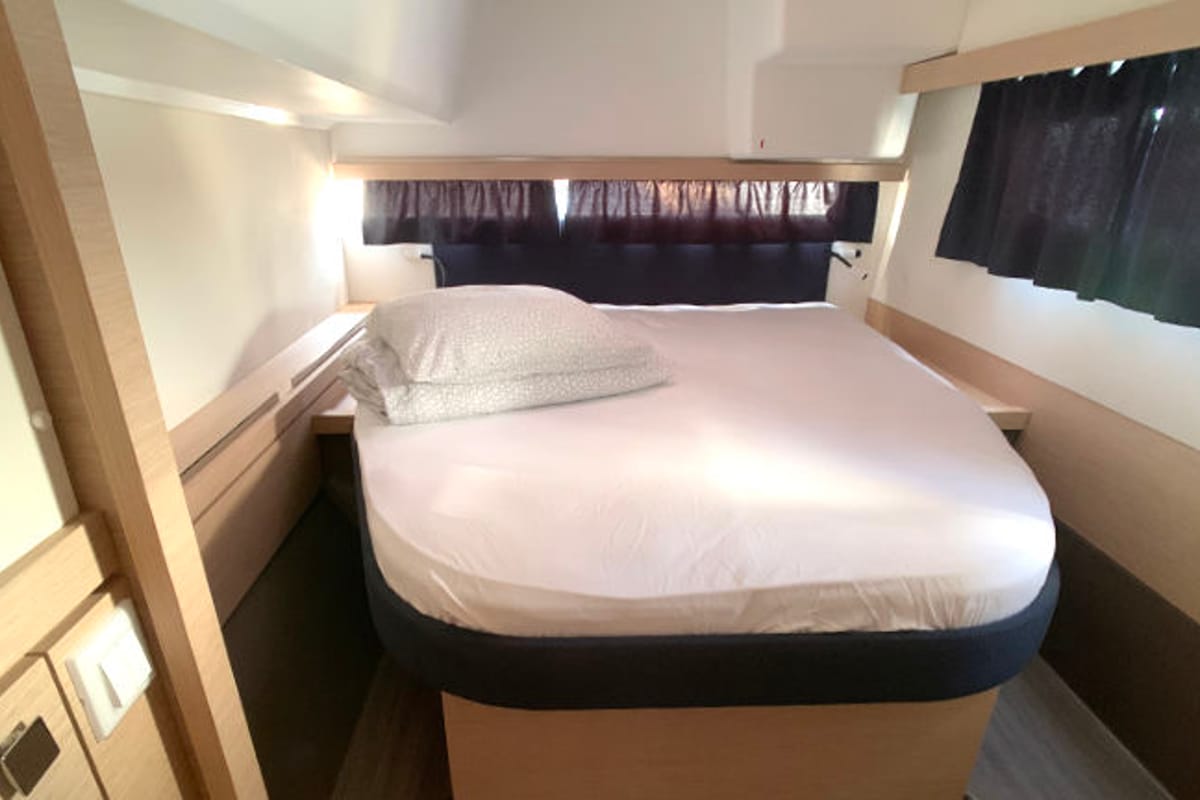 Cabin on Idefix, a Fountaine Pajot Lucia 40 catamaran at Općina Rogoznica, Croatia