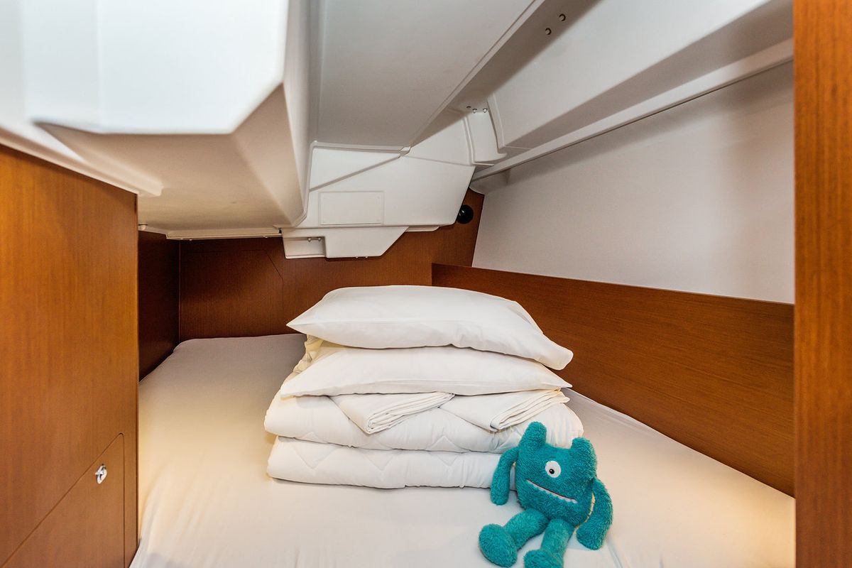 Cabin on Prodigy, a Beneteau Oceanis 38.1 sailboat at Grad Biograd na Moru, Croatia