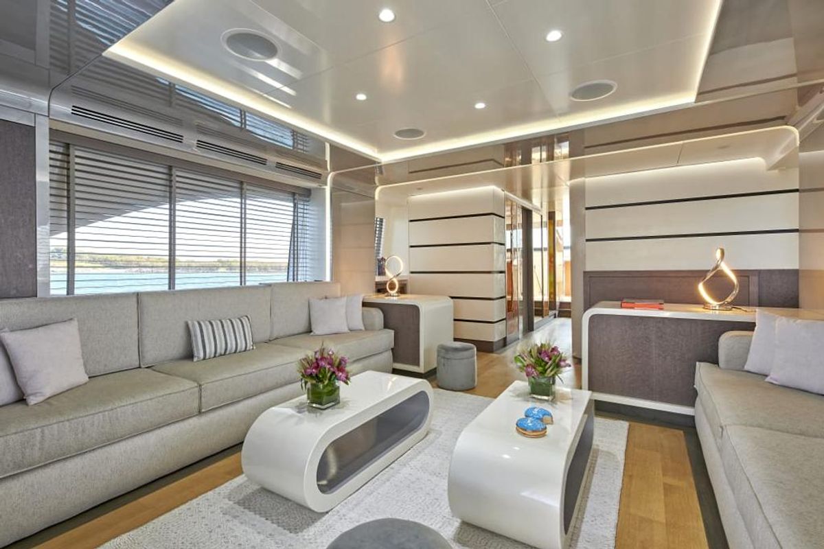 Salon of La Fenice, a Azimut 85F yacht at Gouvia, Greece