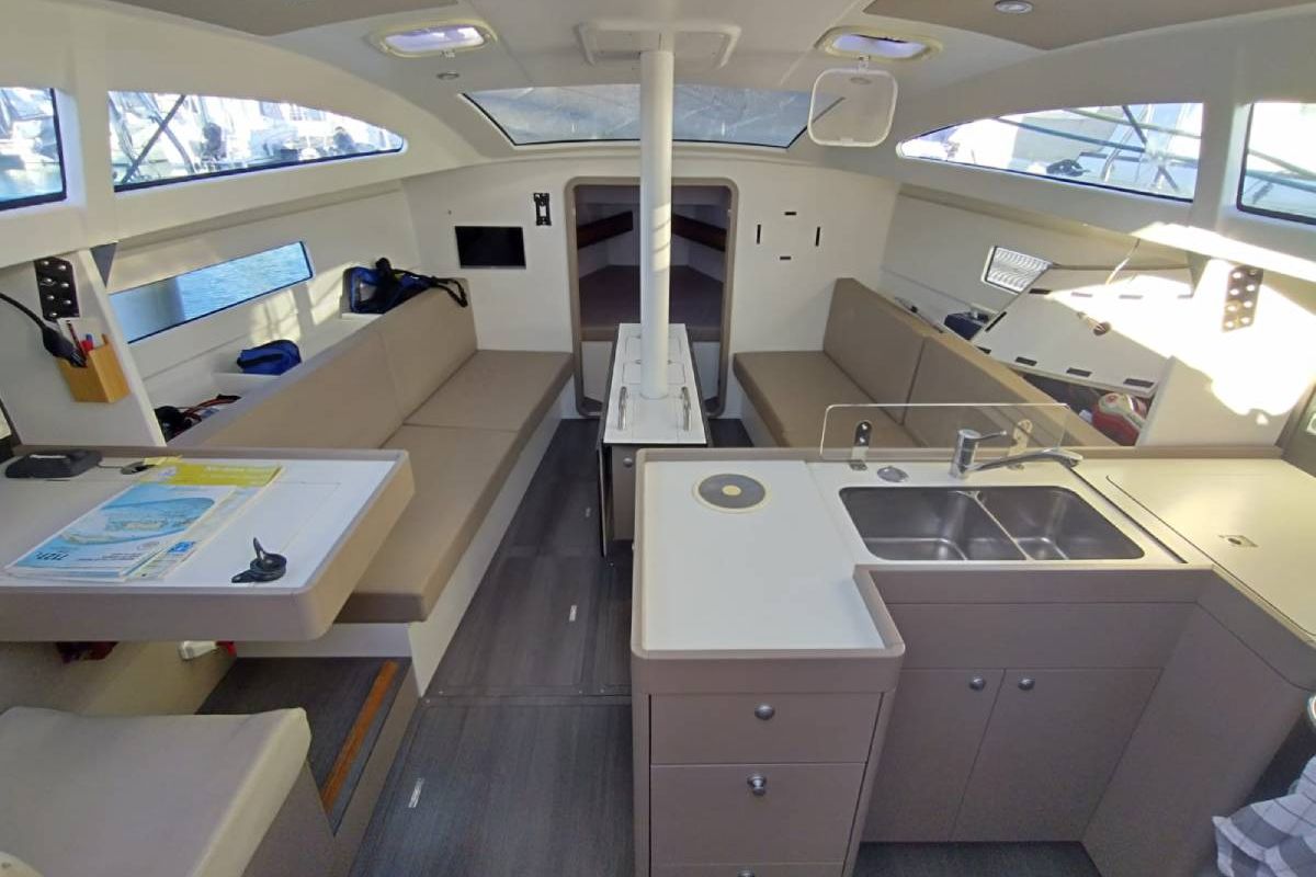 Salon of Bag Dir 3, a RM Yachts RM 1070 sailboat at Saint-Cast-le-Guildo, France