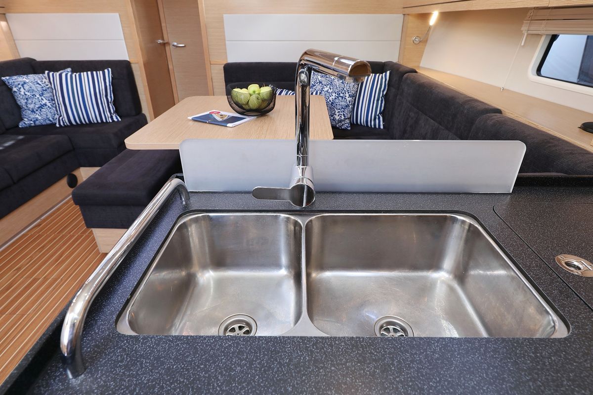 Galley of Kind of magic, a Hanse Yachts Hanse 458 sailboat at Seget Donji, Croatia