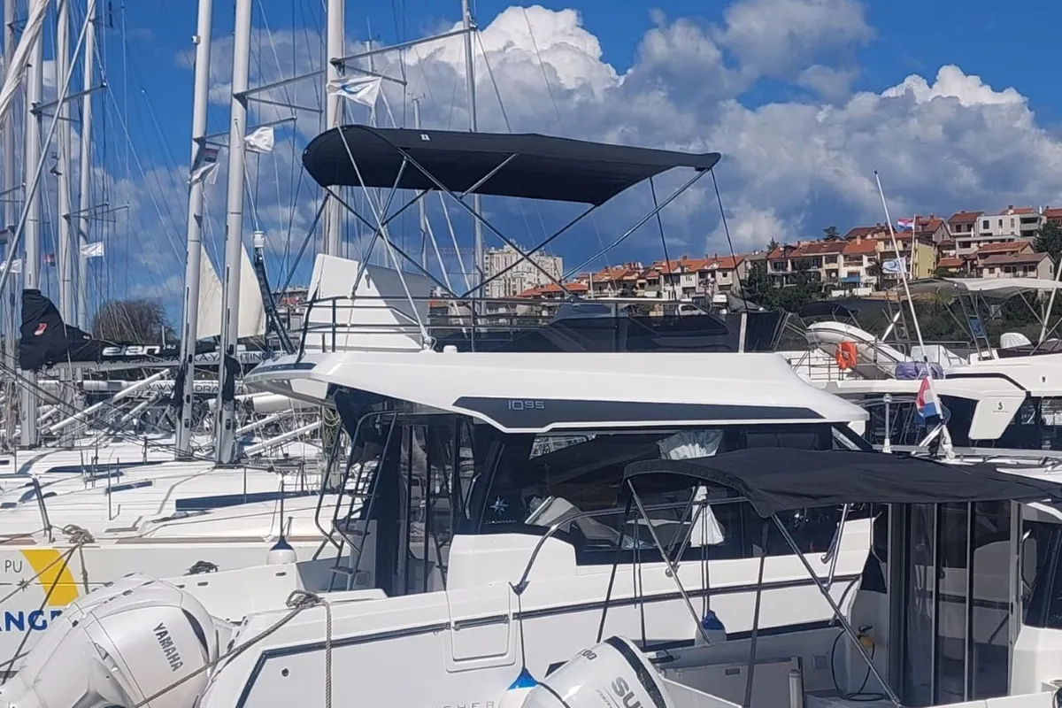 Exterior view of Sea King, a Jeanneau Merry Fisher 1095 Fly motorboat at Grad Pula, Croatia