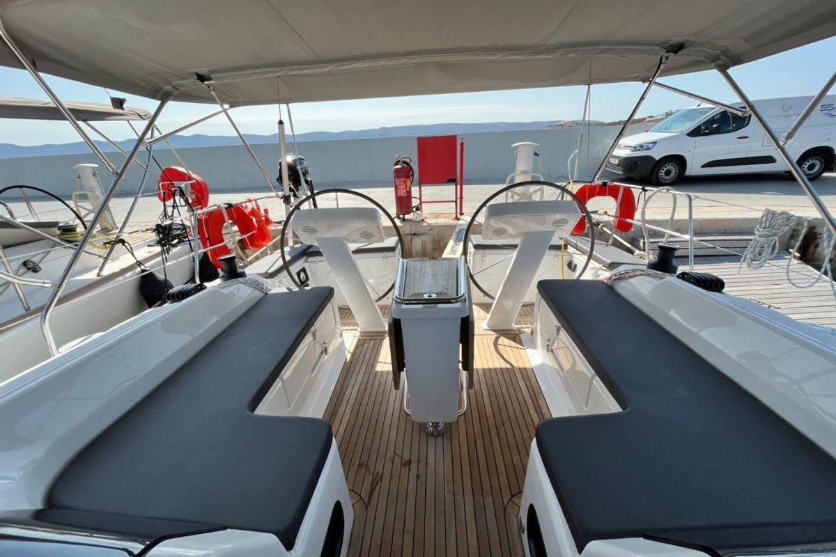 Cockpit of Avra, a Hanse Yachts Hanse 458 sailboat at Municipal Unit of Lefkada, Greece